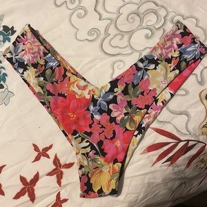 Billabong Fiji Bottom